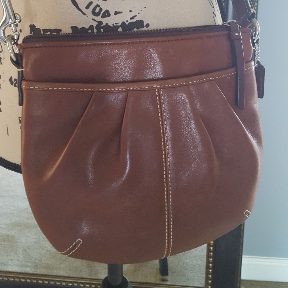 Coach Soho swingpack adjustable crossbody